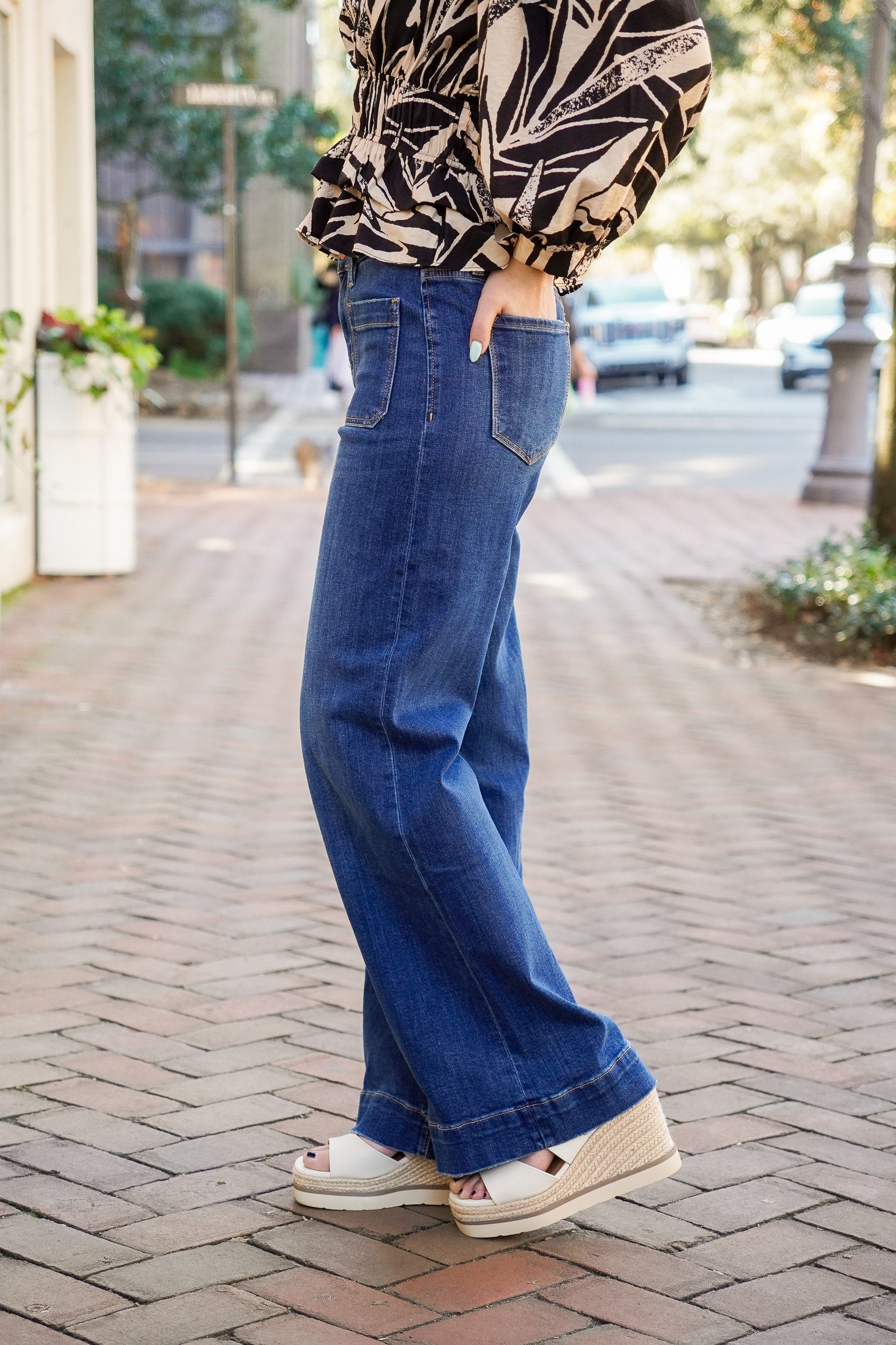 Front Pocket Trouser Jeans