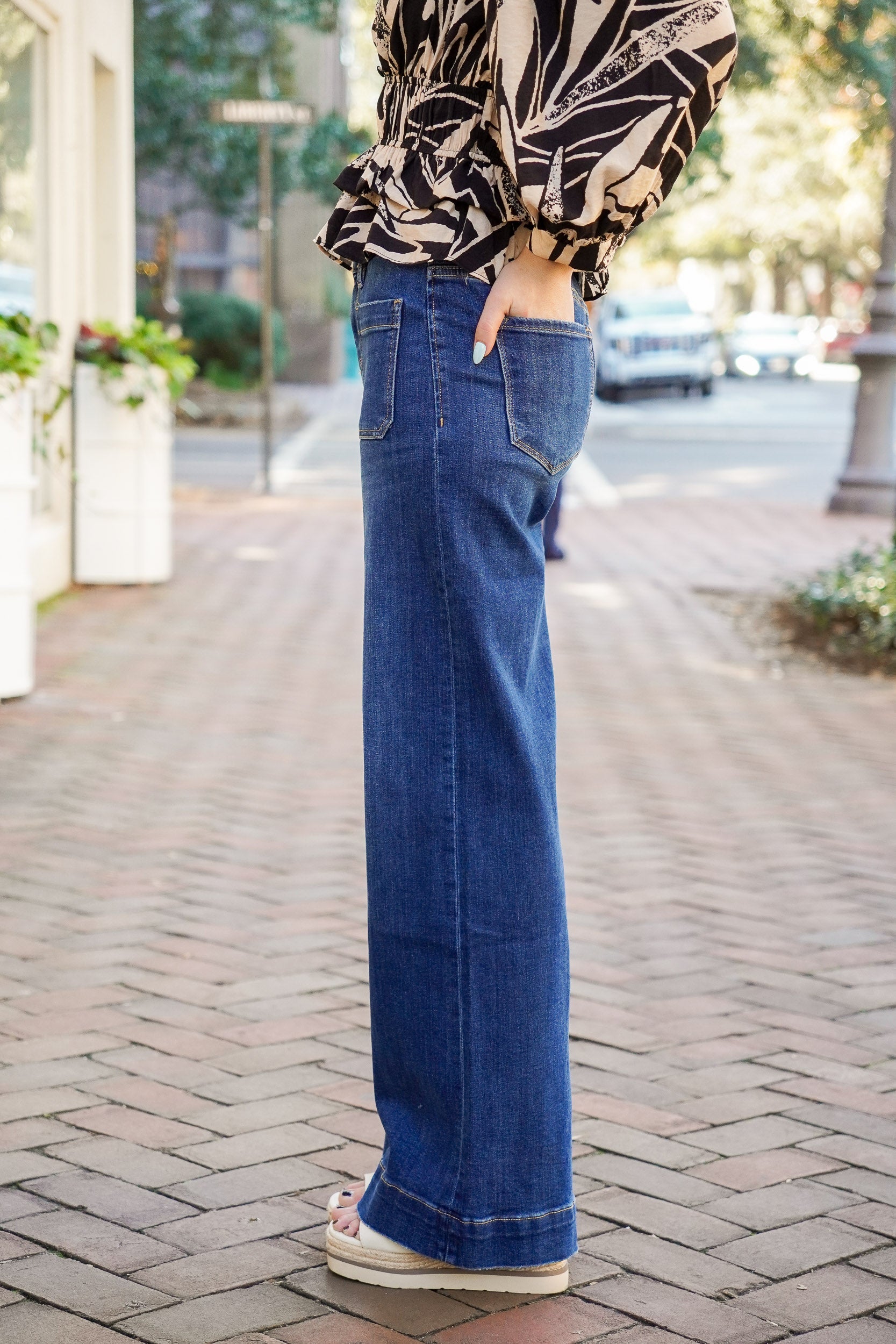 Front Pocket Trouser Jeans