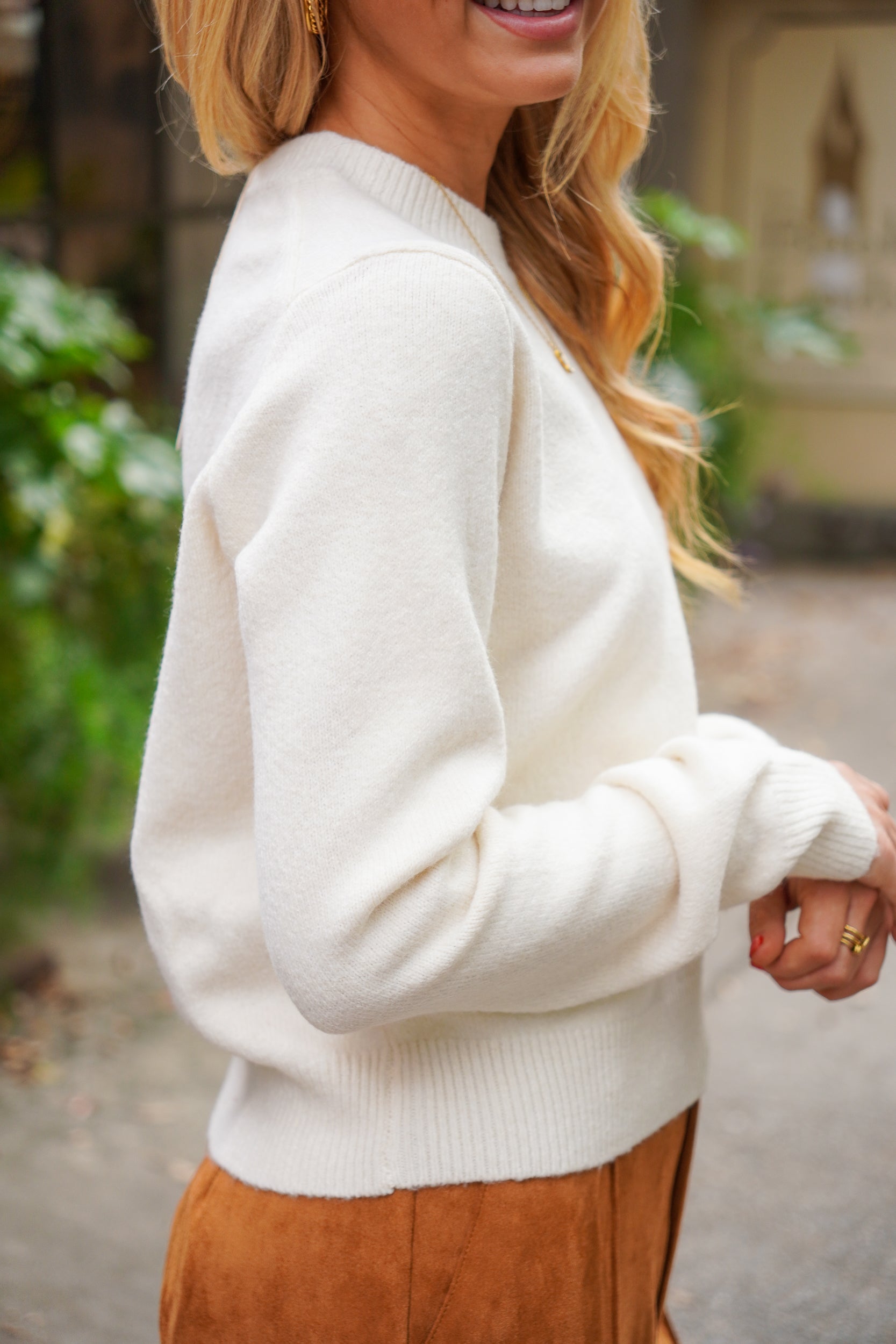 Basic Crew Neck Sweater cream