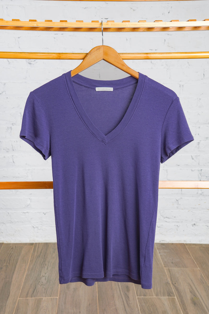 V-neck tee