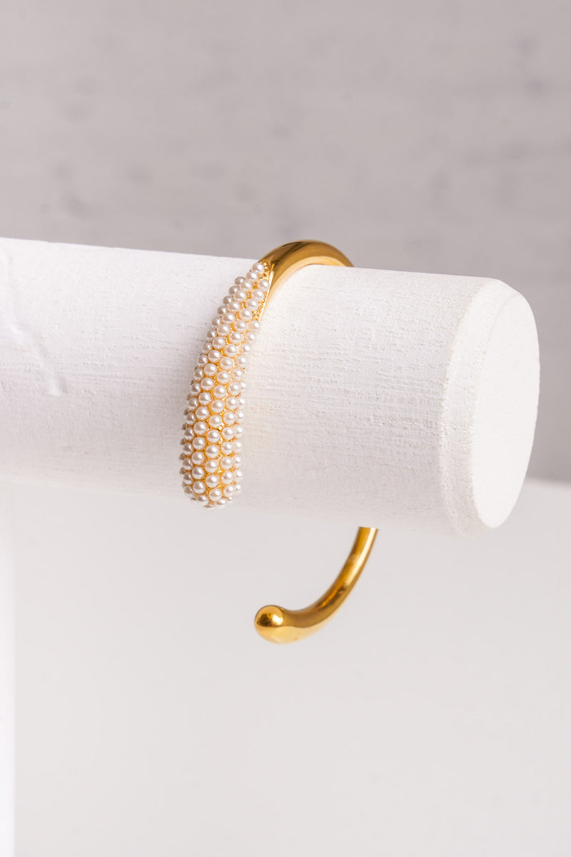 Pearl-cuff-gold-bracelet-2