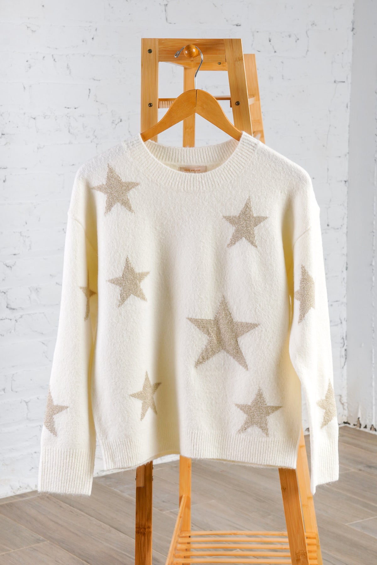 Cream star sweater 