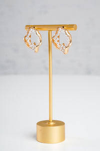 Elizabeth Gold Pearl Earrings
