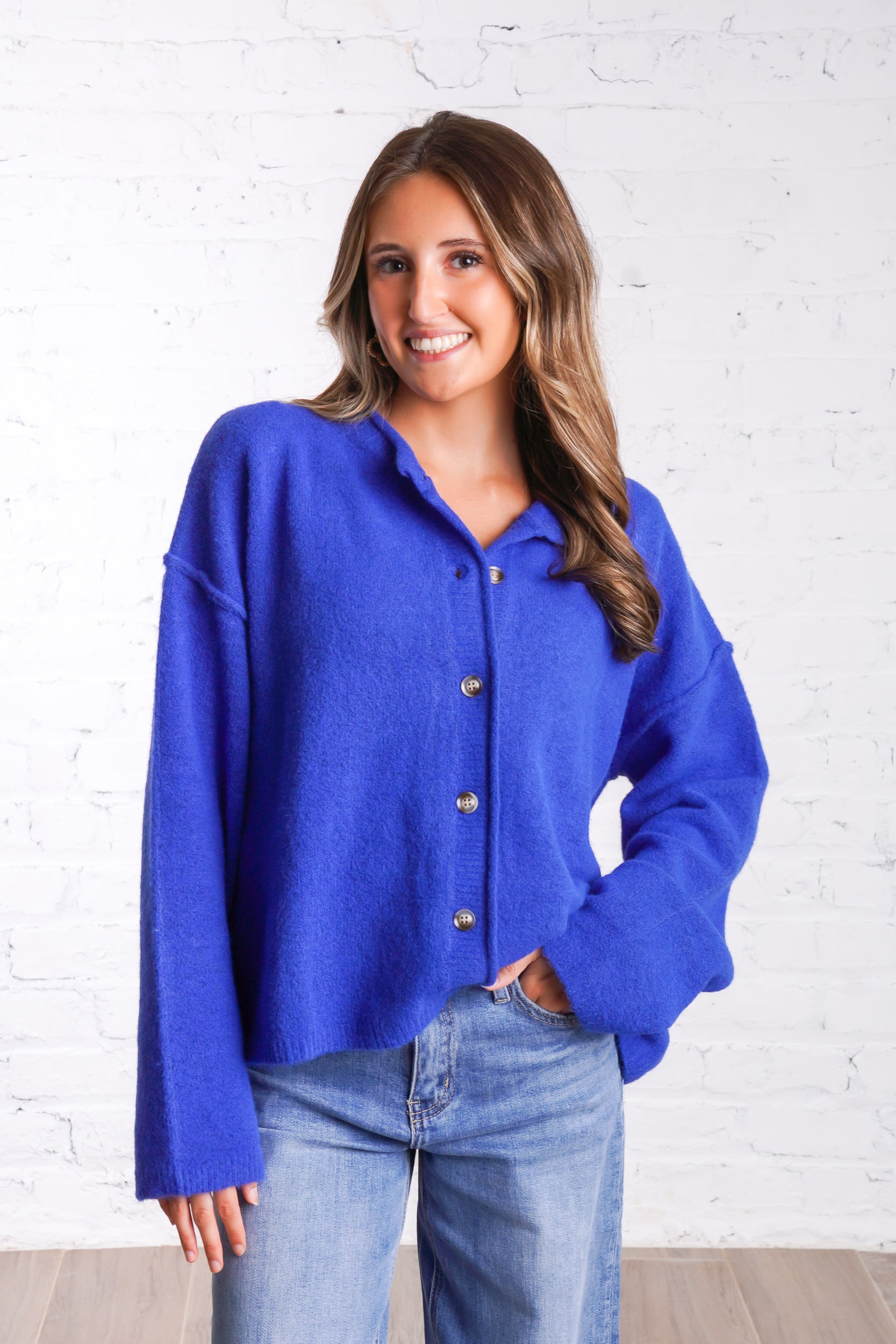 Sapphire Sky Cardi – Red Clover