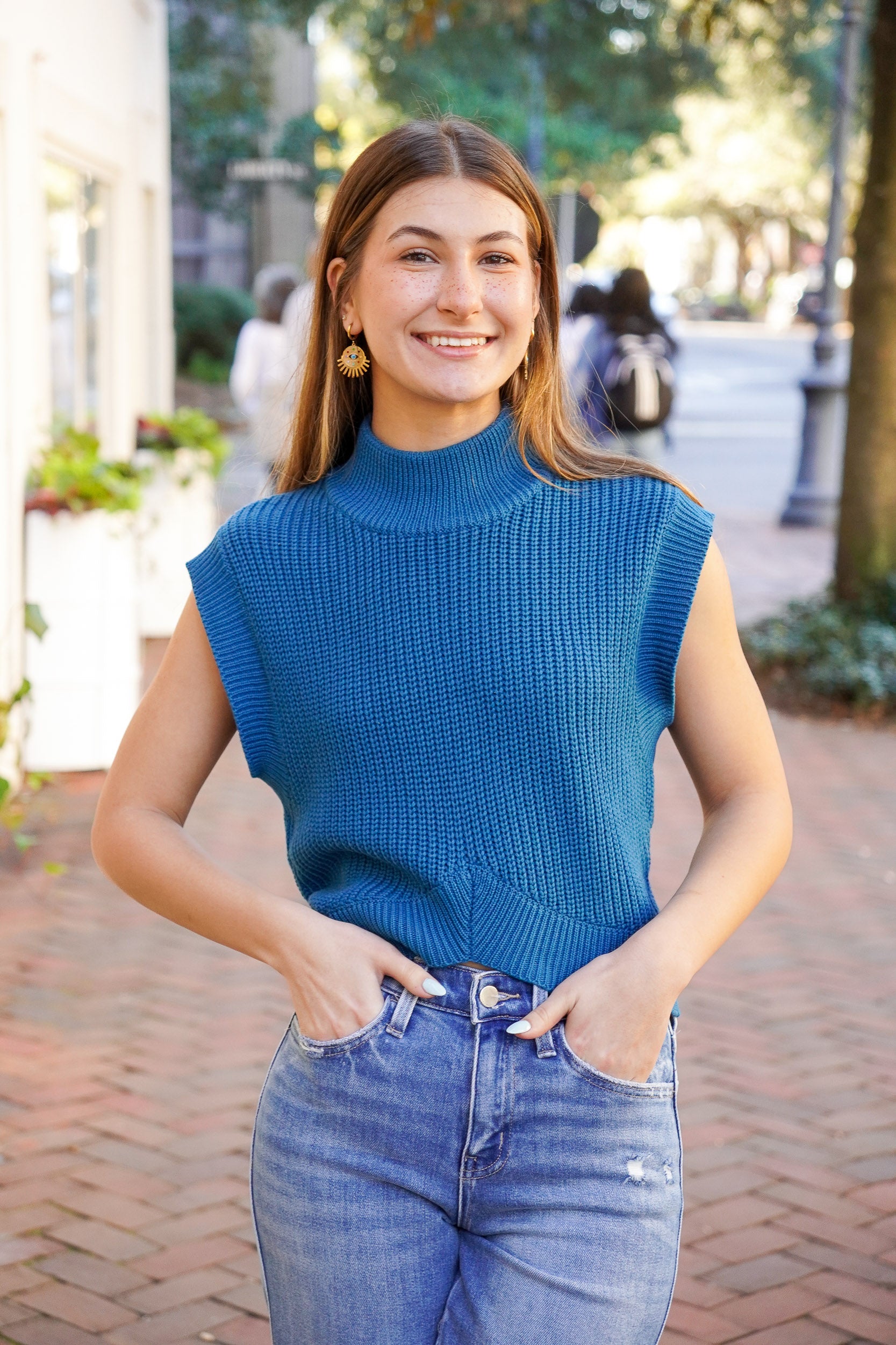 Crop Teal Knit Top – Red Clover