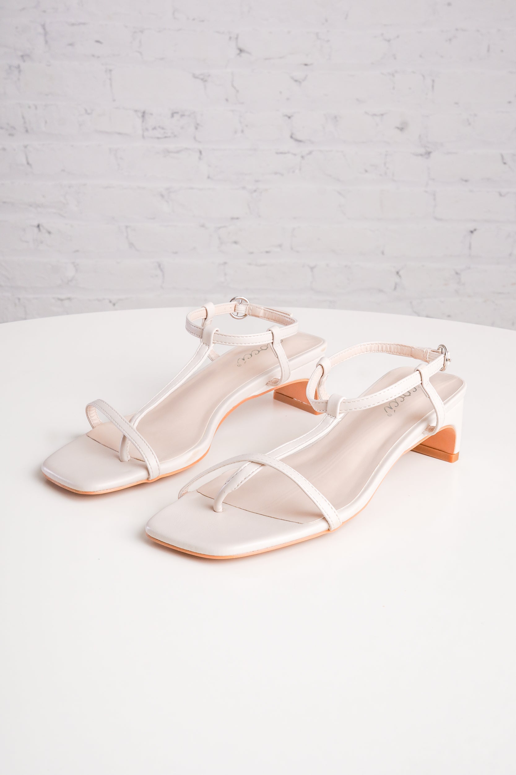 Mia Modern Sandal