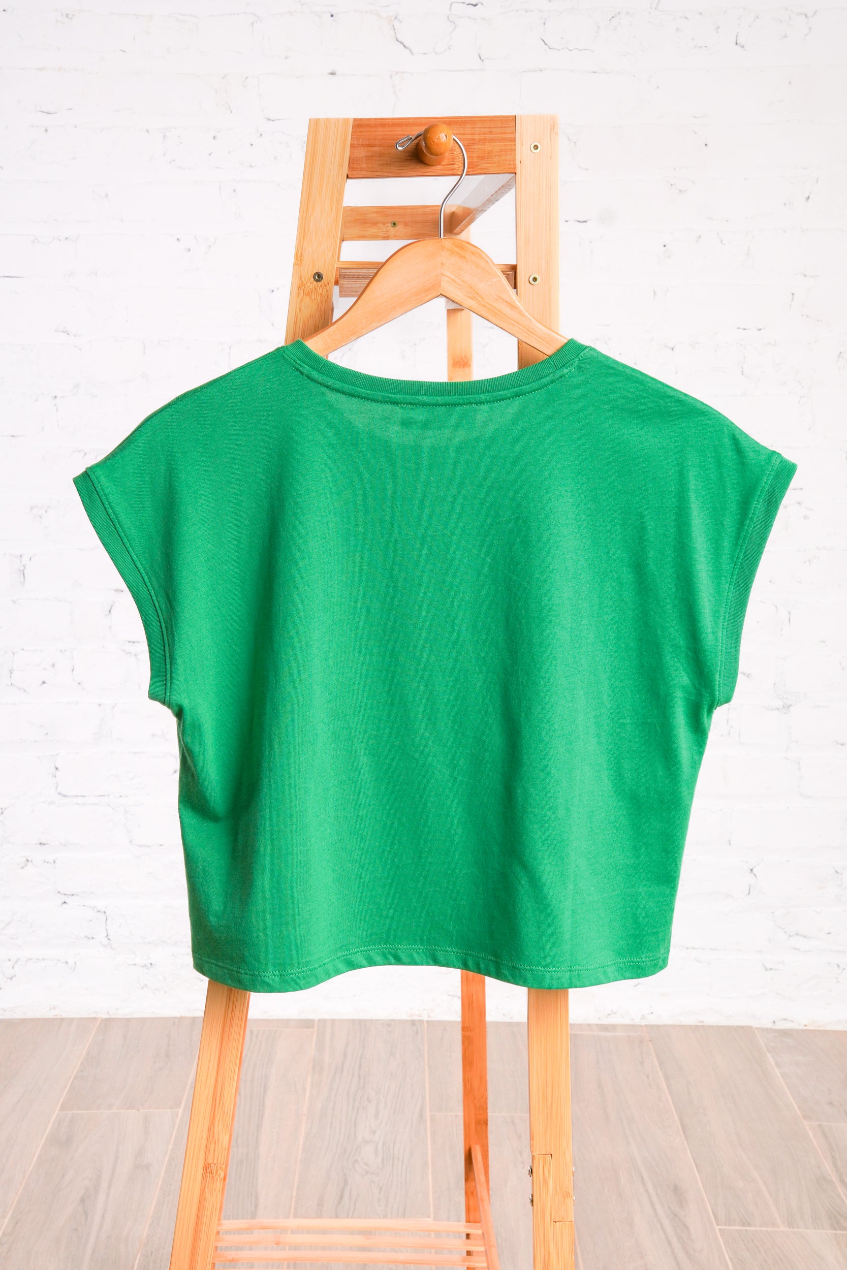 Kelly Tee
