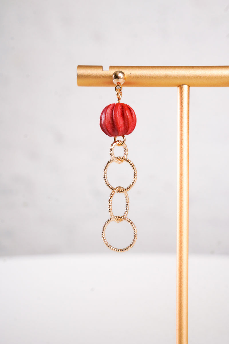 Twist & Turn Earrings
